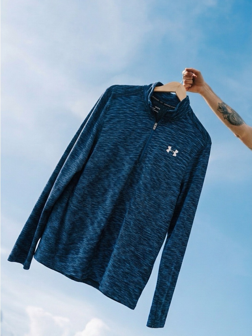 Under Armour Men’s Navy Heather Quarter-Zip Performance Pullover